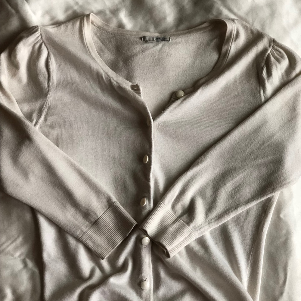 Halogen Simple White Cardigan!